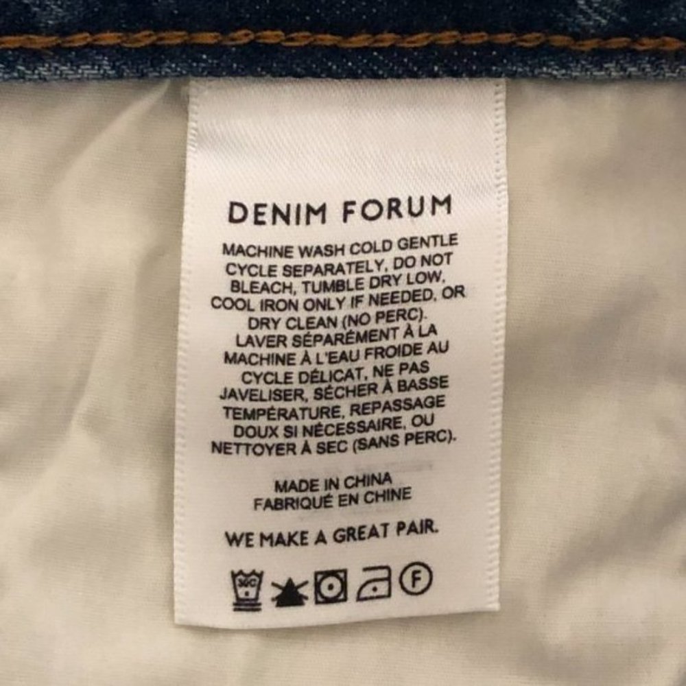 NWT Aritzia Denim Forum The '90s Halle Denim Skirt - Picture 11 of 12